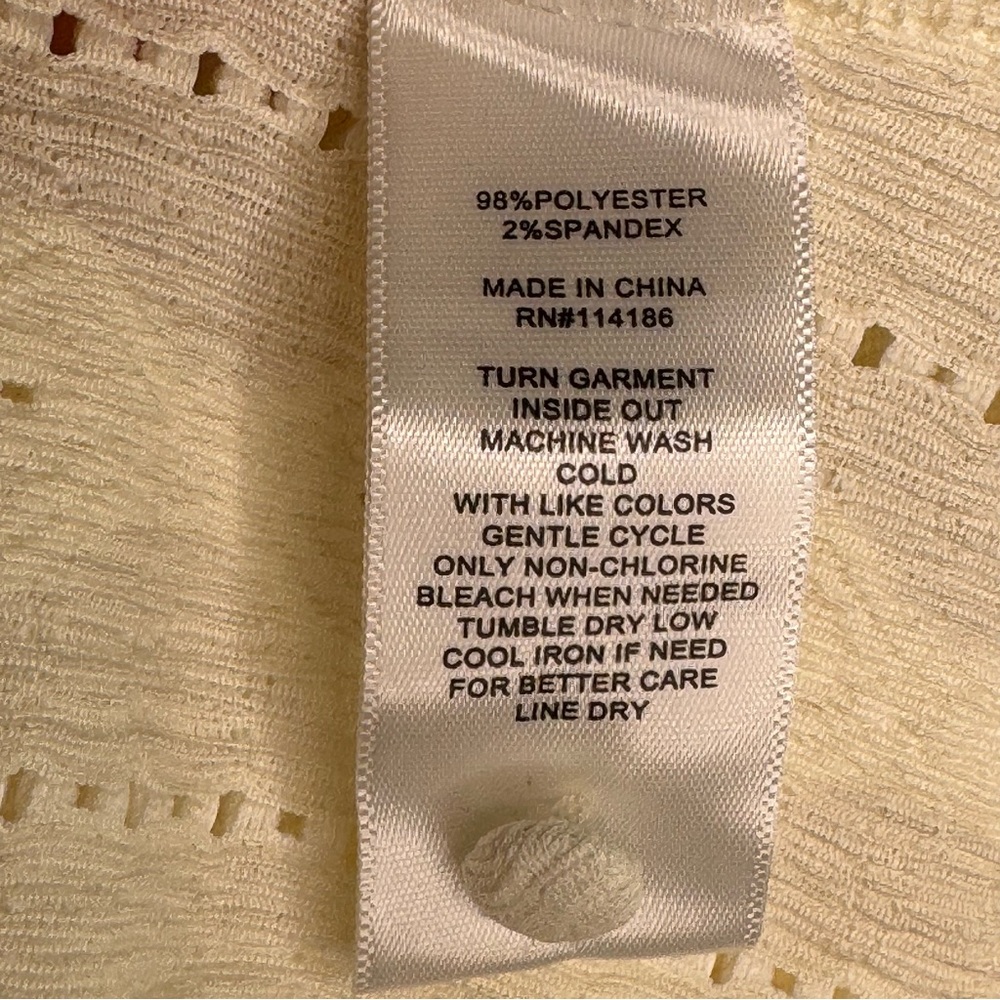 FYRE Cream Women's Top Size Small - Picture 7 of 7